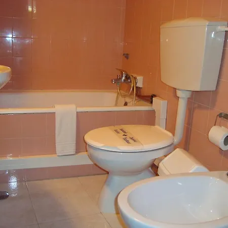 Guest house Residencial Pimenta 2*