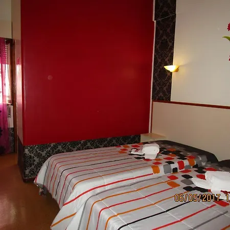 게스트하우스 Residencial Pimenta 2*