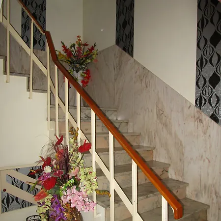 Residencial Pimenta Penzion 2*