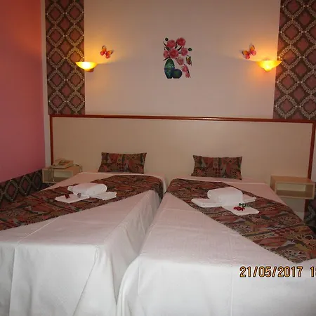 Residencial Pimenta 2* Portimão