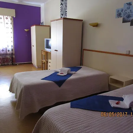 Residencial Pimenta Penzion 2*